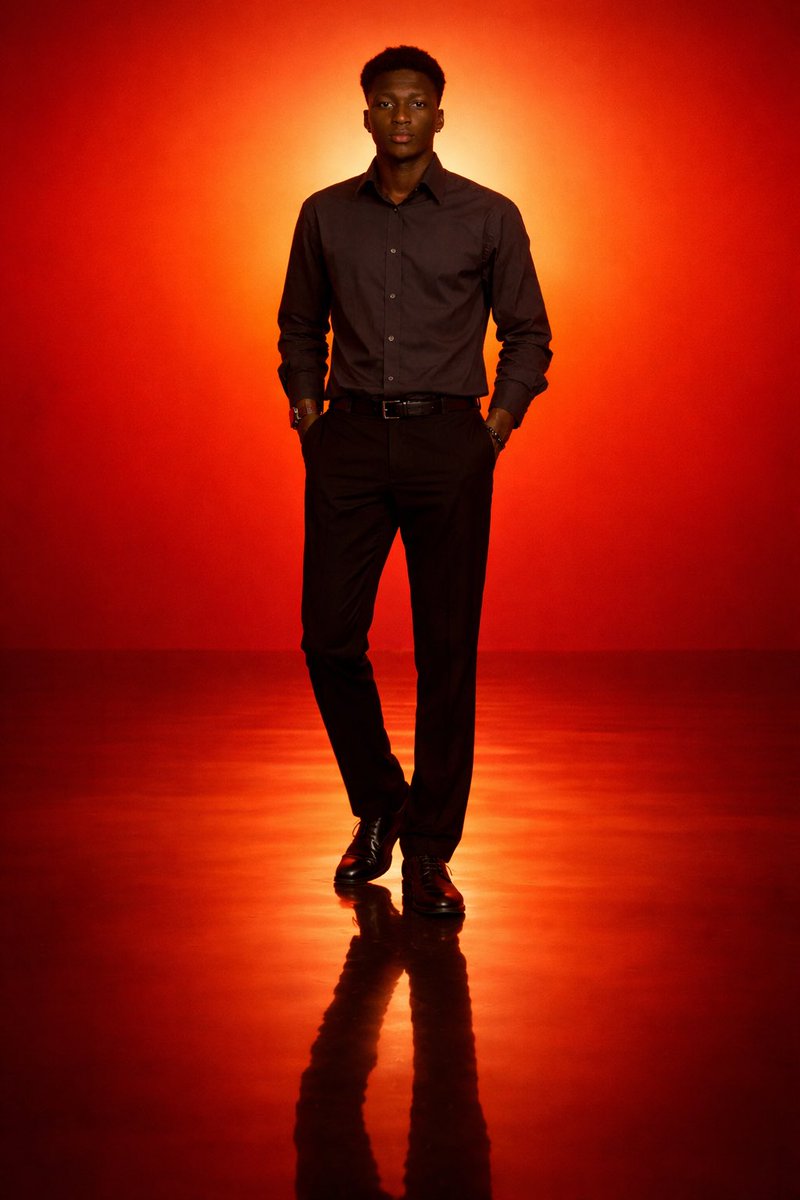 Cinematic Minimal Portrait - esempio di prompt GPT Image 2