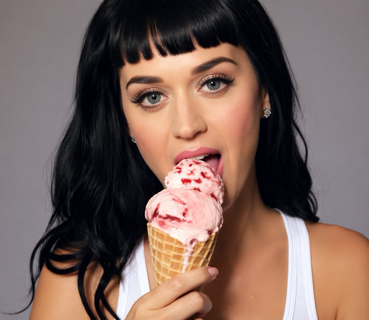Studio Portrait With Strawberry Ice Cream - GPT Image 2 prompt example