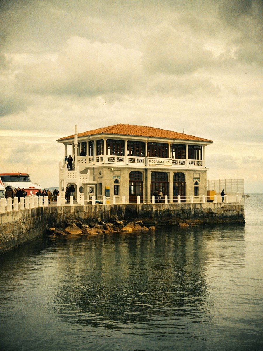 Vintage Moda Pier in Istanbul - GPT Image 2 prompt example