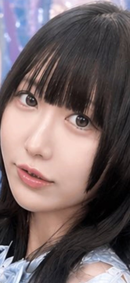 Realistic Japanese Idol Close-Up - GPT Image 2 prompt example