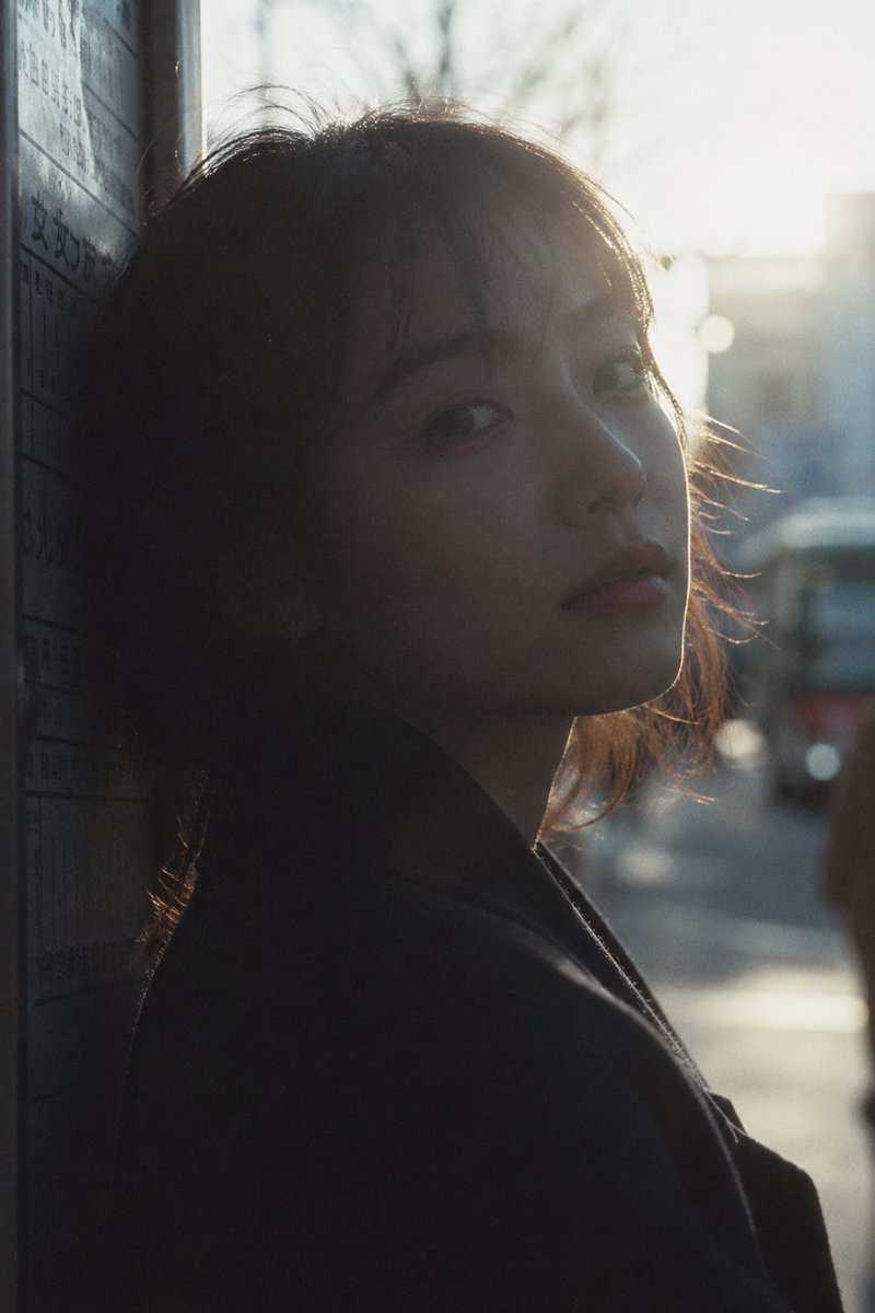 Cinematic Urban Silhouette Portrait - GPT Image 2 prompt example